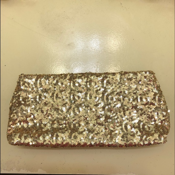 Victoria Secret - Picture 3 of 4